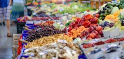 alt="how to get free groceries"
