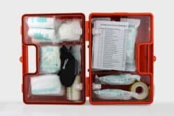 alr="first aid kit"